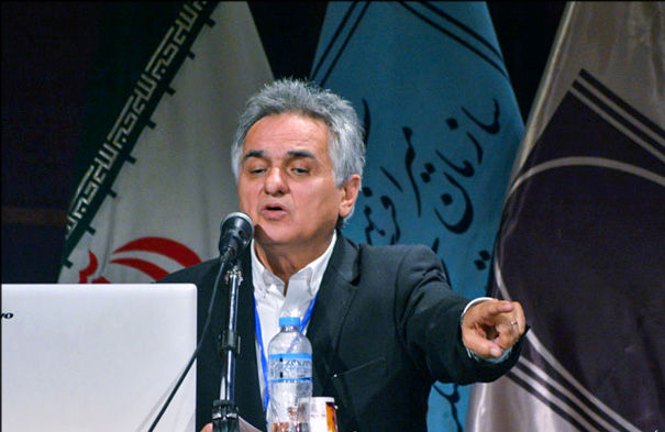 من از وزیر راه و شهرسازی تعجب میکنم که گفتند برای بازسازی آن مسابقه برگزار شود/ شوخی میکنند؟