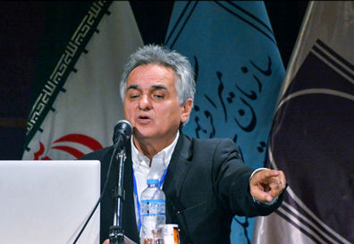 من از وزیر راه و شهرسازی تعجب می‌کنم که گفتند برای بازسازی آن مسابقه برگزار شود/ شوخی می‌کنند؟ 