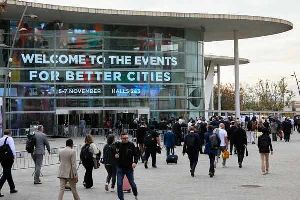 تهران در حاشیه، رم در صدر